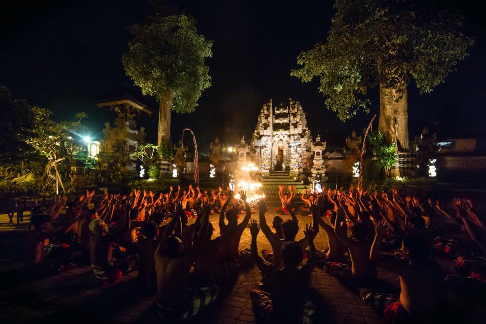 Galeri Mengapa Tari Kecak Jadi Ikon Budaya Bali yang Mendunia?
