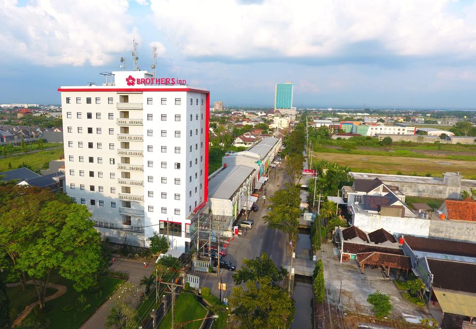 Brothers Inn Solo Baru