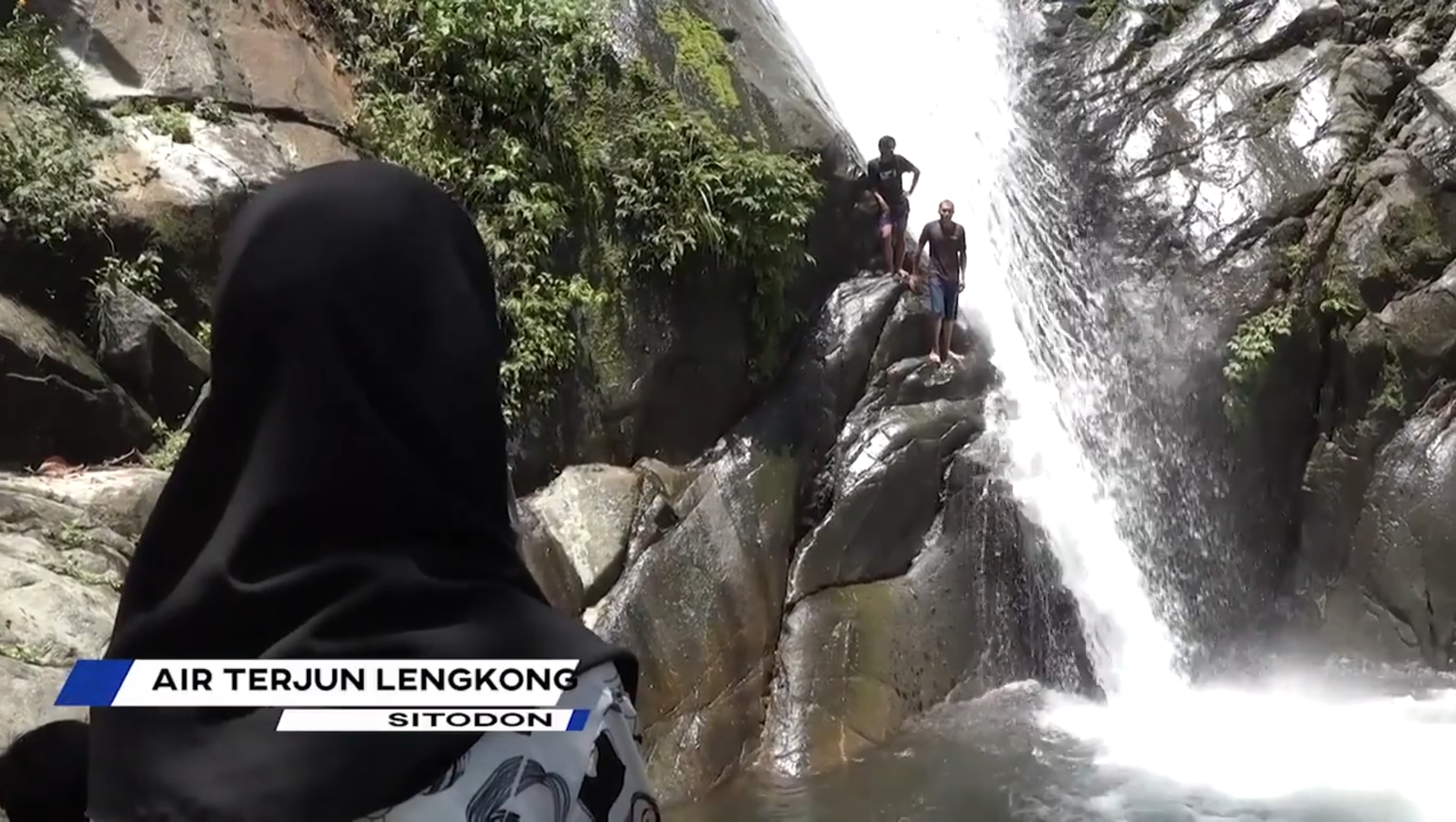 Air Terjun Lengkong Sitondon: Surga Tersembunyi di Pelosok Palopo