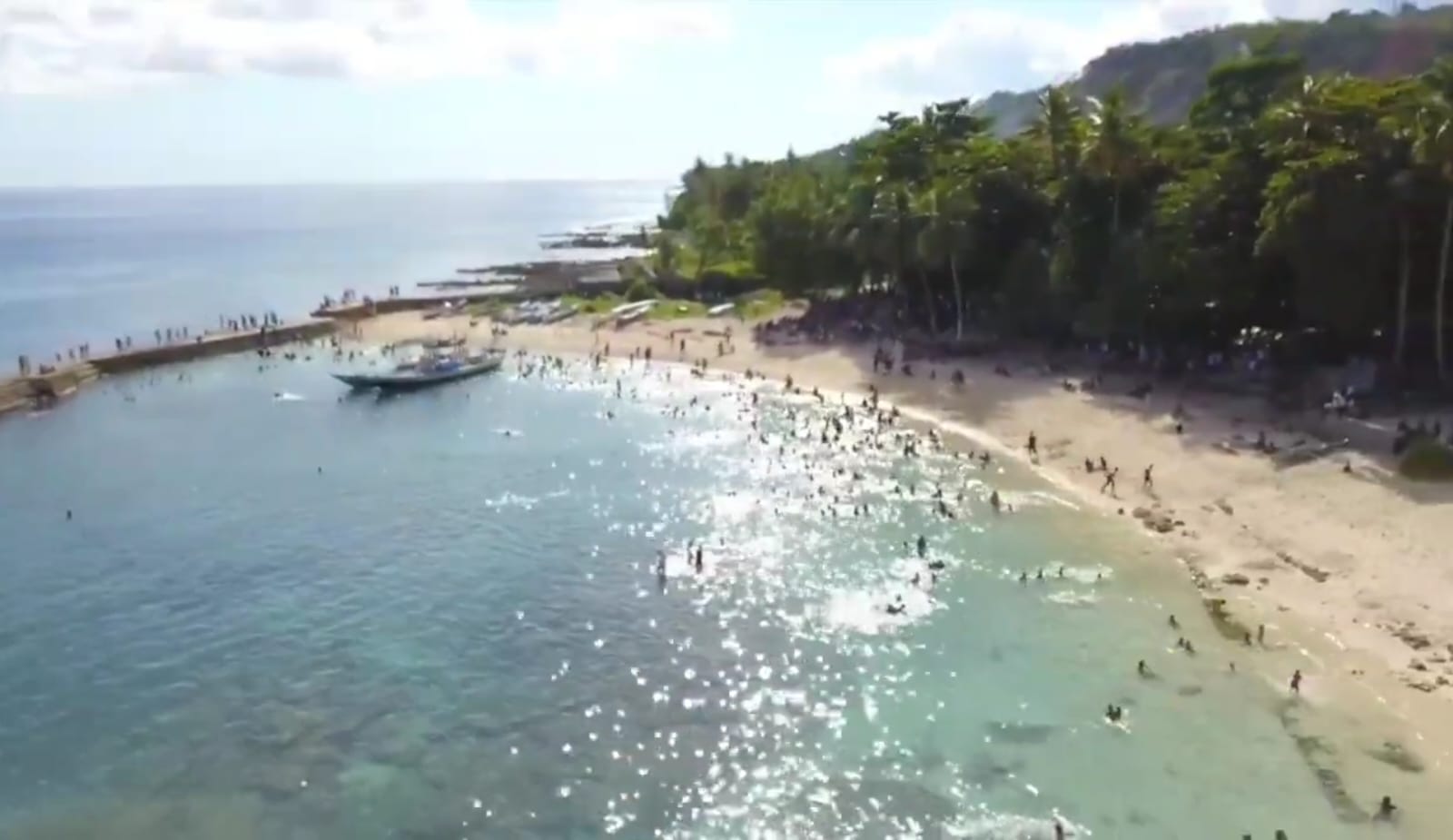 Pesona Pantai Hunimua Liang, Permata Tersembunyi dari Maluku