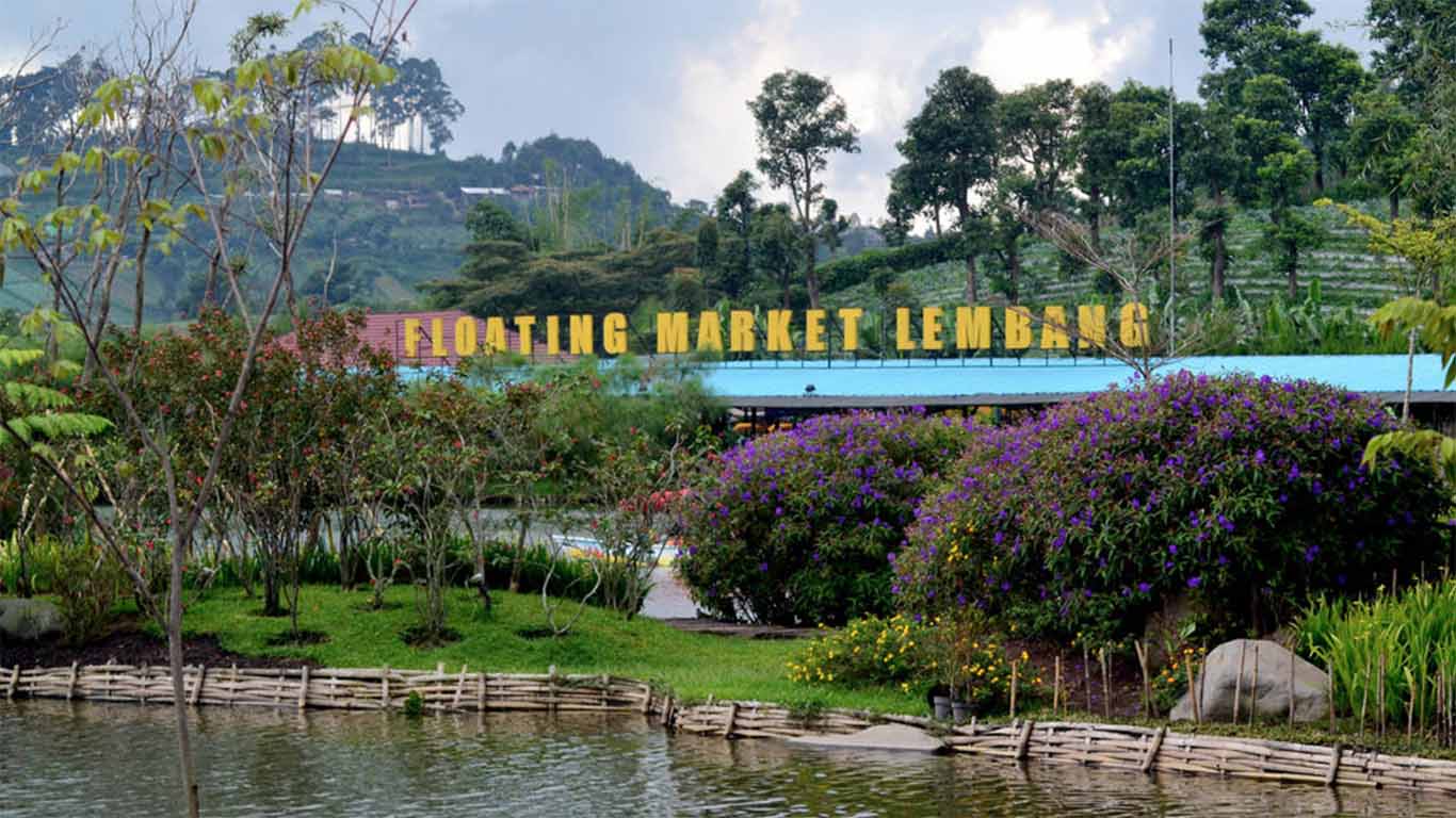 BandungFloating Market Lembang di 