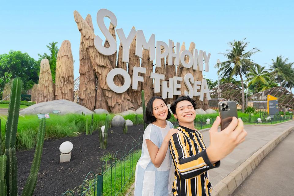 Gerbang Petualangan Jakarta: Menjelajah Ancol dari Entrance Gate