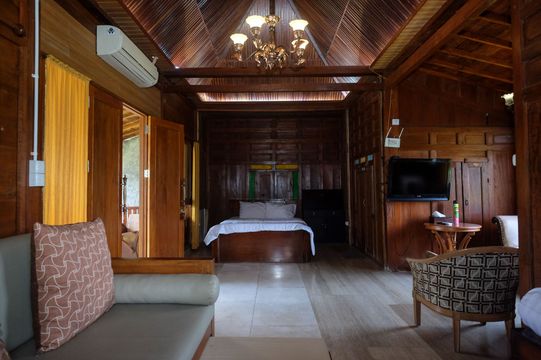 Galeri The Lavana Pondok Anugerah