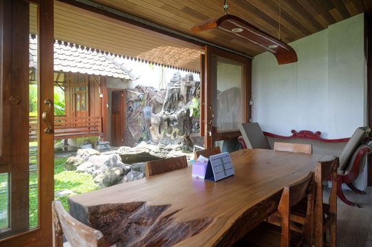 Galeri The Lavana Pondok Anugerah