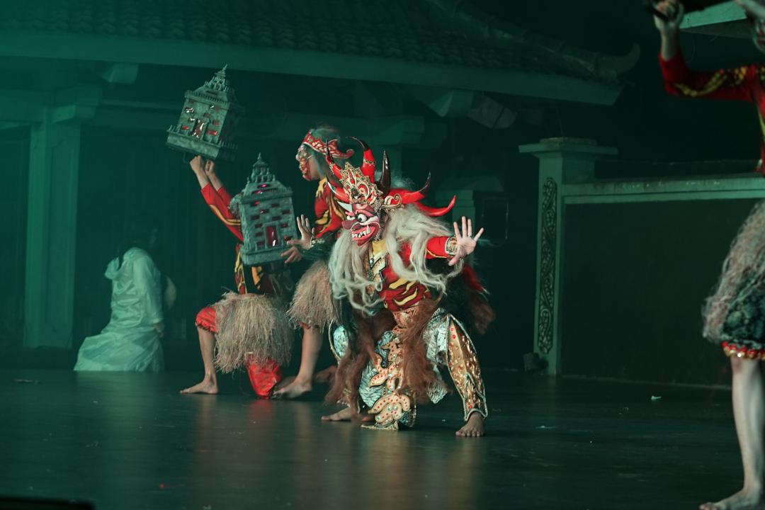 Galeri Tiket Nonton : Re-inkarnasi Cinta Roro Jonggrang – Cultural Theater Performance Near Malioboro Yogyakarta